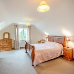 5 Bed In Oc-ii11344 * Mountcharles